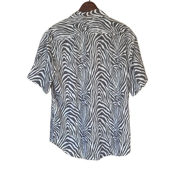 Banana Republic 100% Cotton Slim Fit Button Down Polo Shirt - Picture 6 of 6